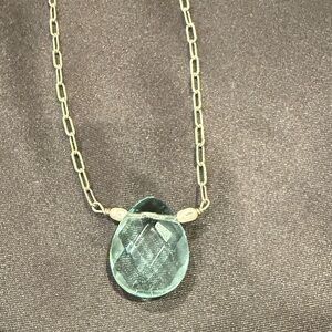 Elegant Stearling Silver and Blue Topaz with Mother of pearl Pendant Necklace